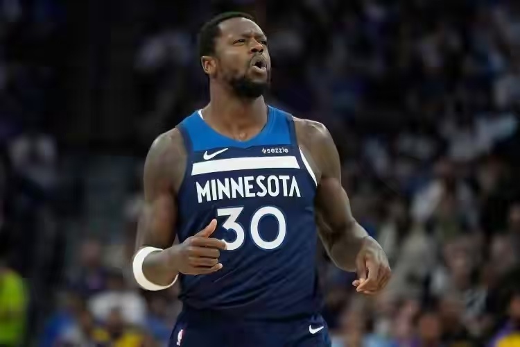 他打过, 冲击力和终, ipmKw 他打过, 冲击力和终, ipmKw